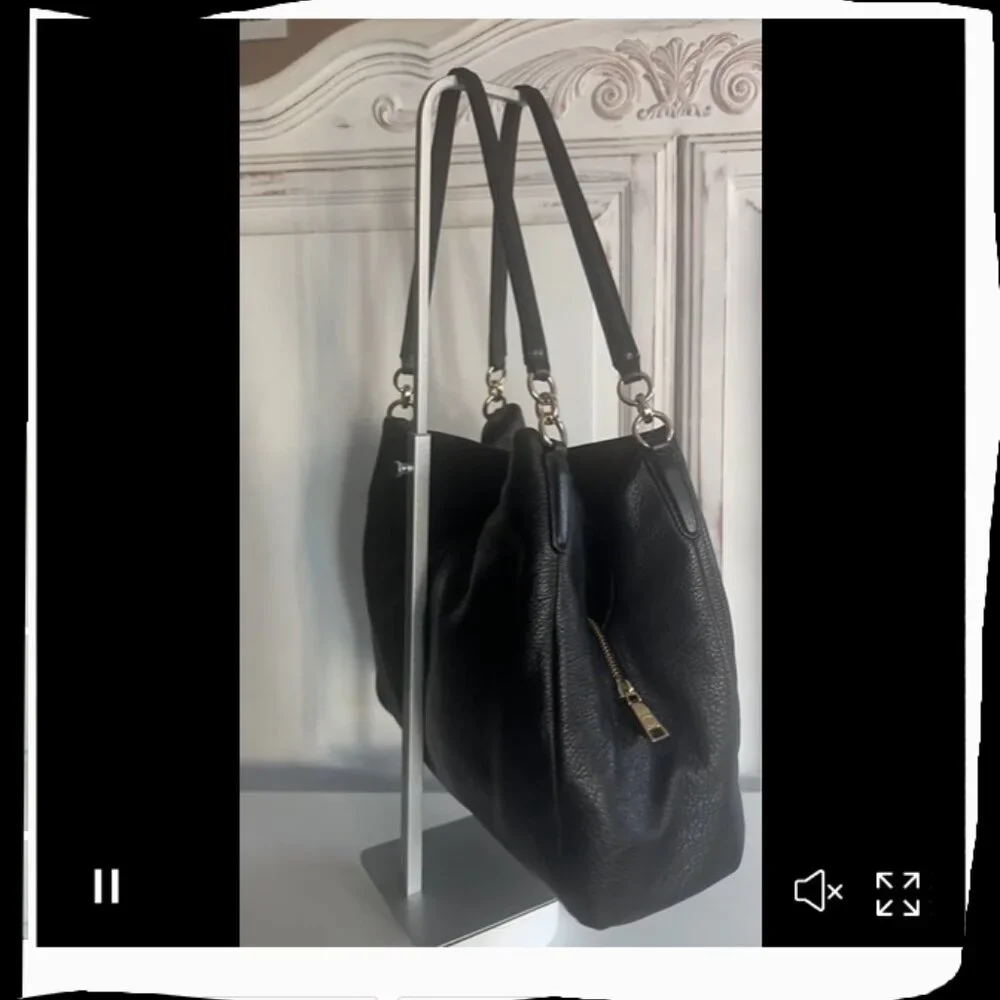 Coach Madison Phoebe Shoulder Bag Black Pebble Leather black Lined 3 Sections - Picture 8 of 8